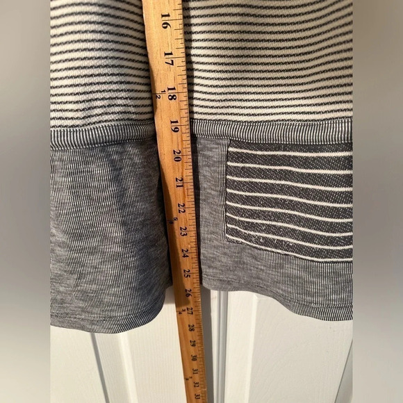 ANTHROPOLOGIE Saturday Sunday Gray Cowl Neck Drawstring Waist Mixed Pattern - Picture 10 of 11